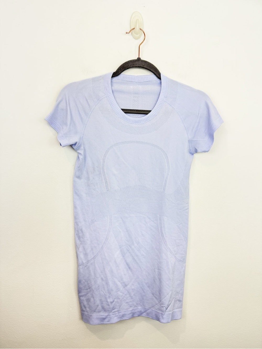 Lululemon Swiftly Tech Short Sleeve Blue Size 6
